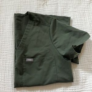 Figs small catarina top in Martini olive